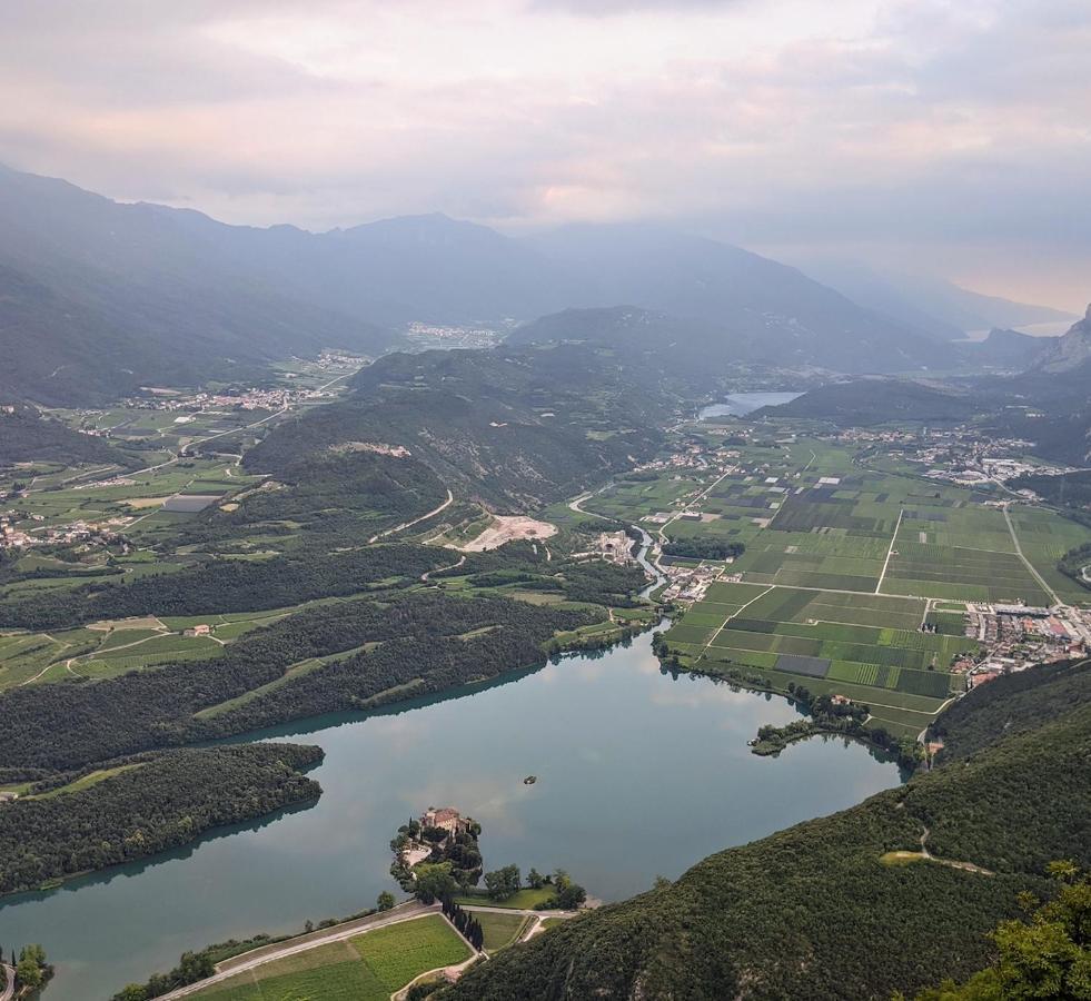Ferienwohnung La Finestra Sul Brenta Lasino Exterior foto